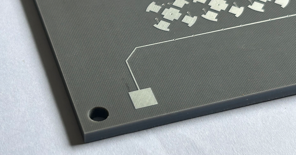 Satellite Communication Phased Array Antenna PCB Manufacturing: How to Achieve Low-Loss Transmission for 64-Channel Millimeter-Wave Signals? 6 High-frequency PCB used in RF and 5G communication systems with stable signal performance