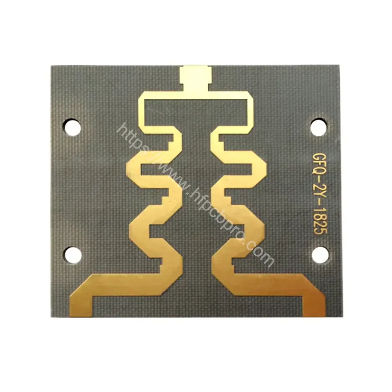 Teflon F4BM 220 Microwave PCB Board.jpg High frequency PCB prototyping and production